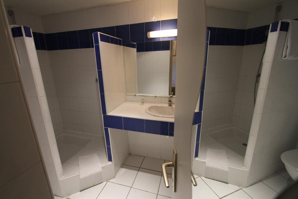 Le Provencal Hotell Tarascon Eksteriør bilde