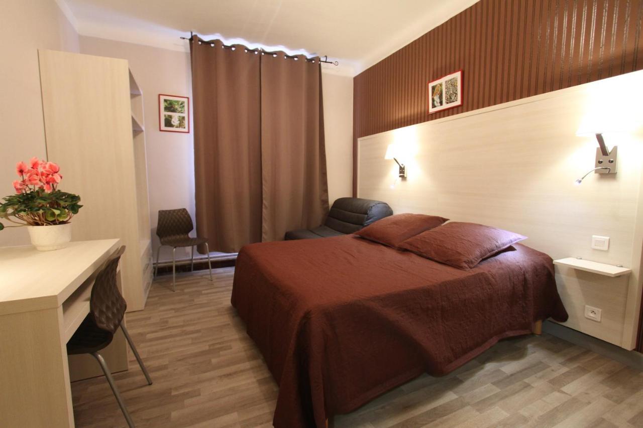 Le Provencal Hotell Tarascon Eksteriør bilde