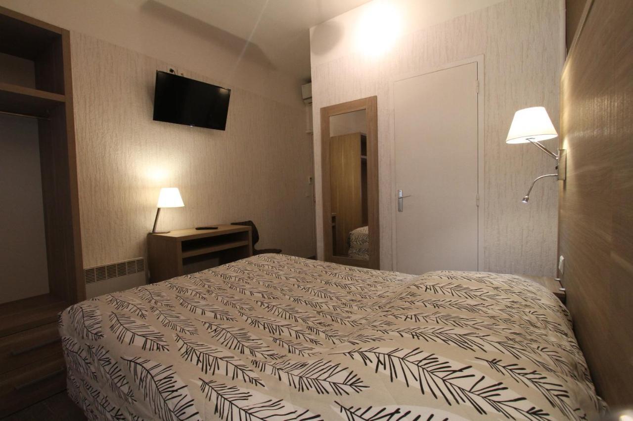 Le Provencal Hotell Tarascon Eksteriør bilde