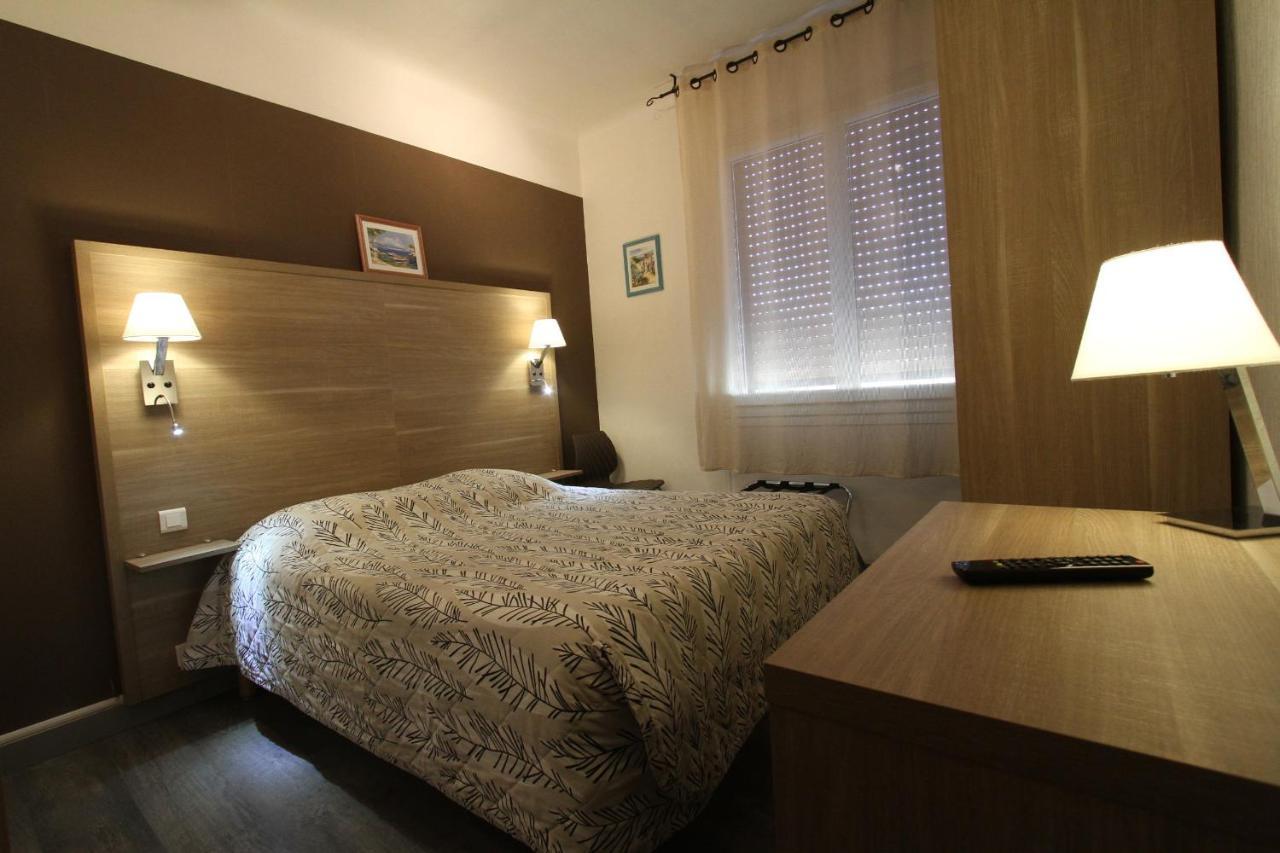 Le Provencal Hotell Tarascon Eksteriør bilde