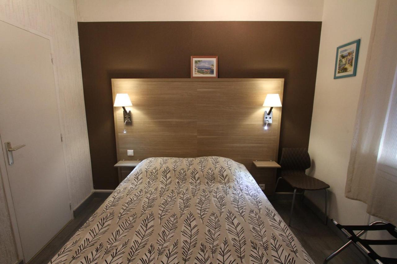 Le Provencal Hotell Tarascon Eksteriør bilde