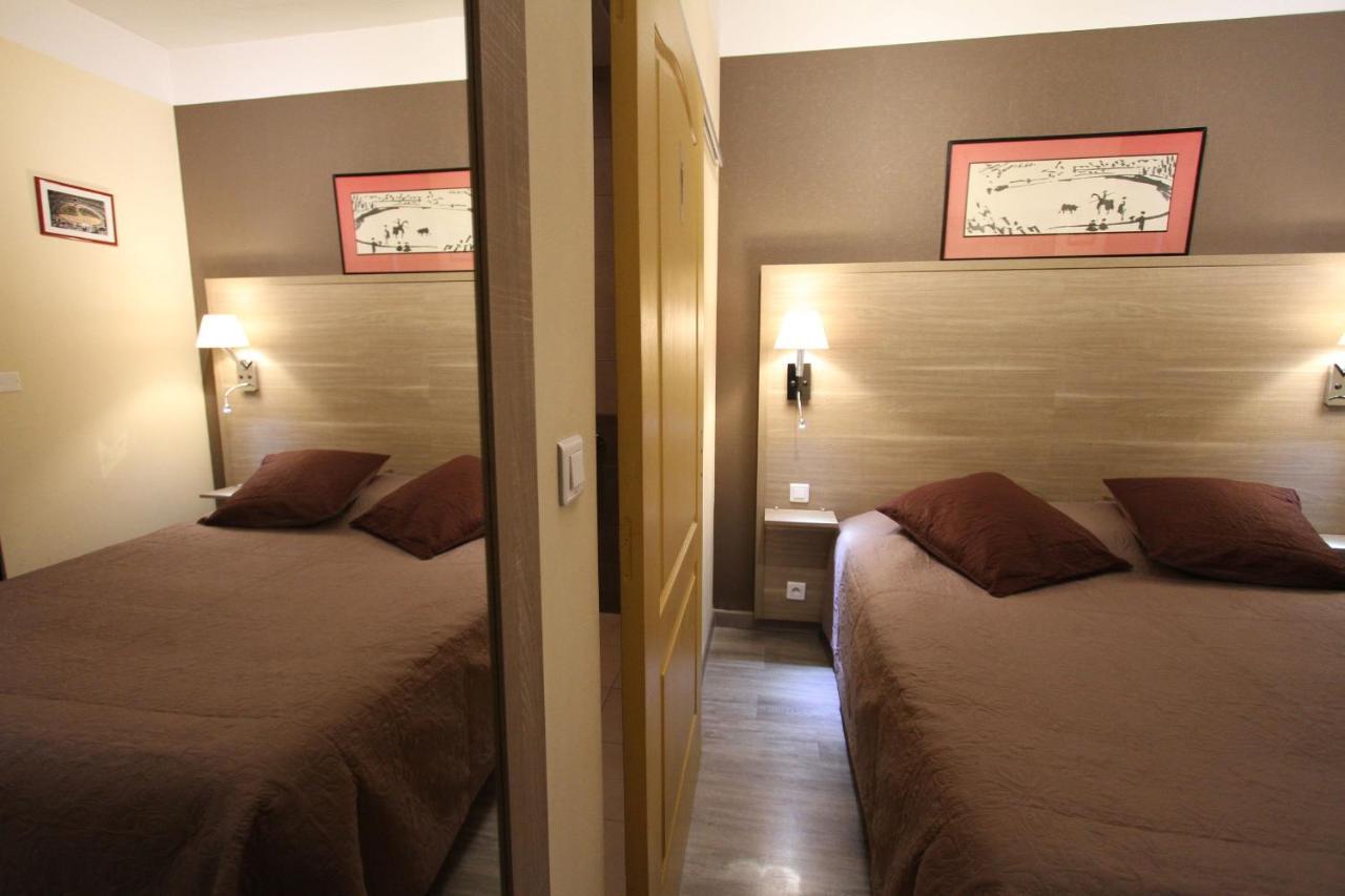Le Provencal Hotell Tarascon Eksteriør bilde